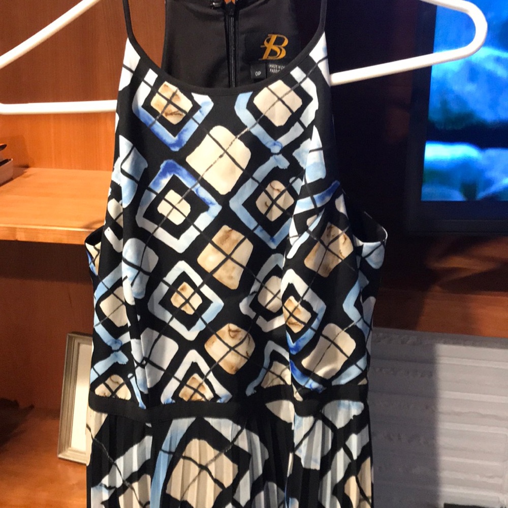 SB pleated dress